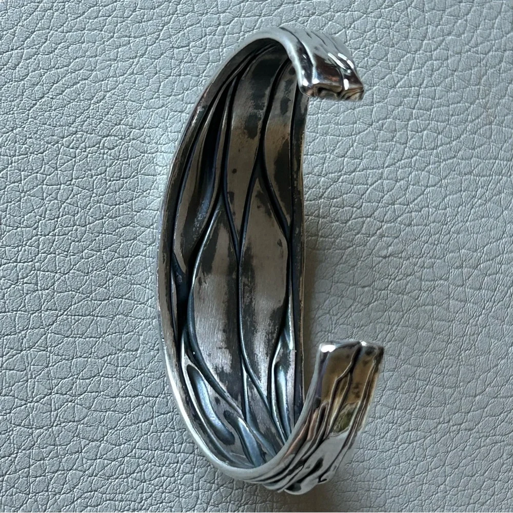 Rare Silpada Sterling Silver 925 Wavy Oxidized Cuff Bracelet Vintage B0805 - Picture 4 of 5